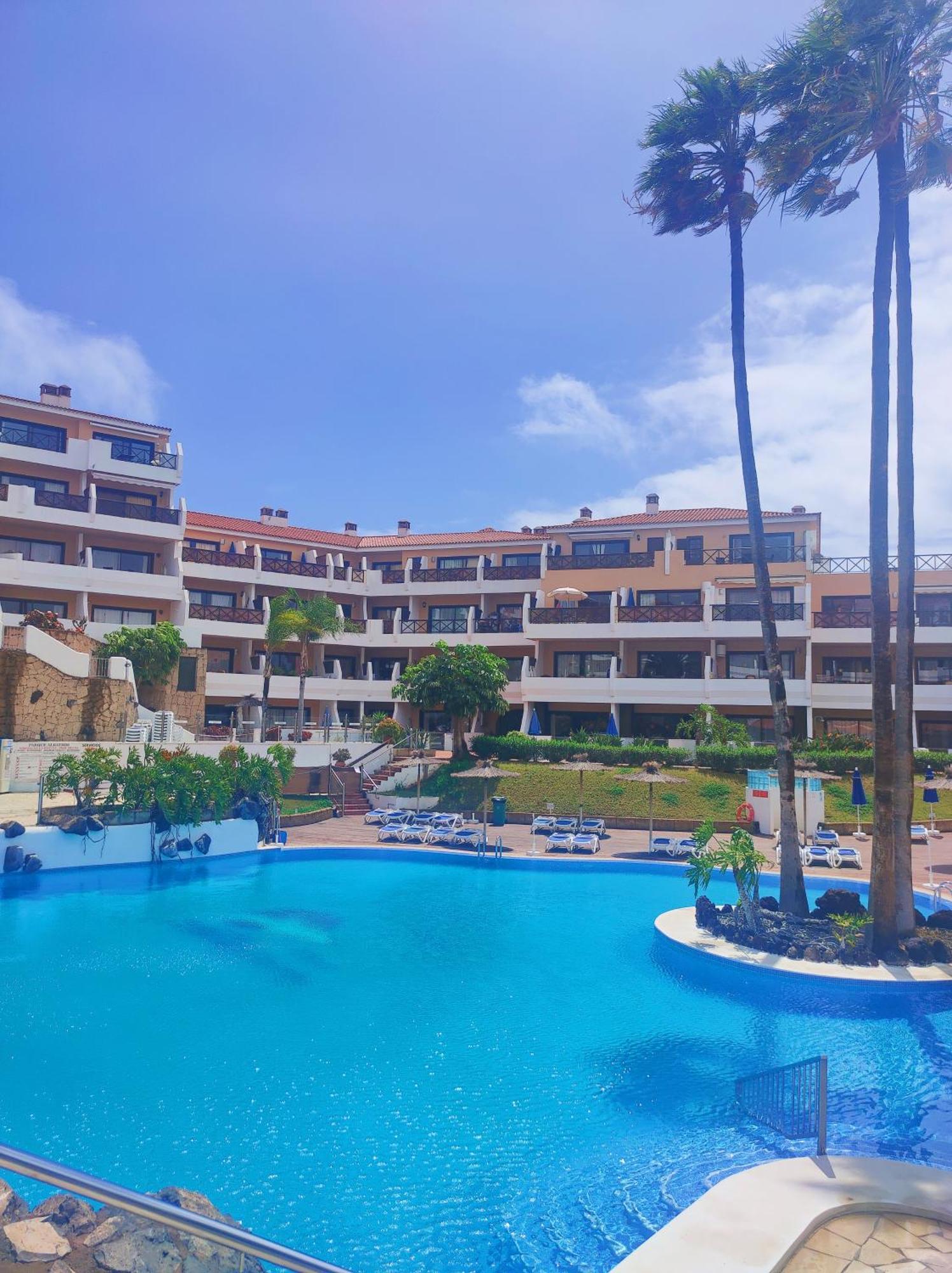 Moderno Y Luminoso Atico Con Vistas Y Piscina Apartment ซานมิเกลเดียโบนา ภายนอก รูปภาพ
